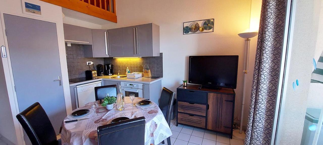 Appartement Au Calme Avec Piscine Et Parking Dans Residence Securisee Saint-Jean-de-Monts Exteriör bild