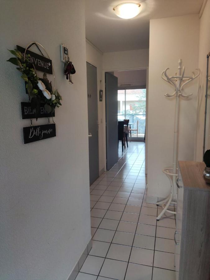 Appartement Au Calme Avec Piscine Et Parking Dans Residence Securisee Saint-Jean-de-Monts Exteriör bild