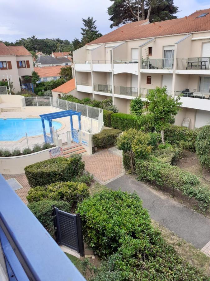 Appartement Au Calme Avec Piscine Et Parking Dans Residence Securisee Saint-Jean-de-Monts Exteriör bild